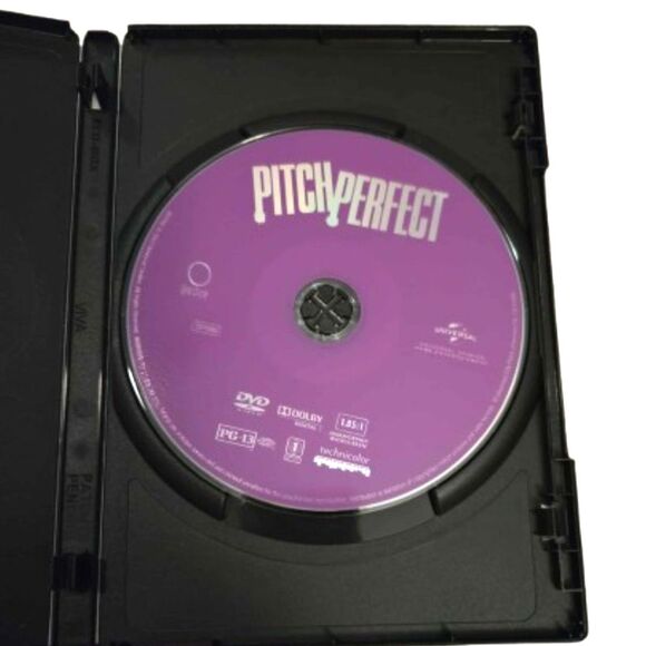 Pitch Perfect DVD (2012) Anna Kendrick Rebel Wilson Musical Comedy - Picture 3 of 3
